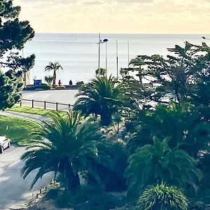 https://appartement-avec-vue-mer-et-parking.inbrittany.com